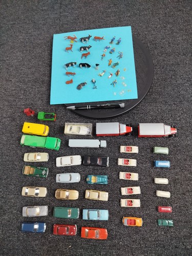 Fahrzeuge und figuren - fahrzeuge,
