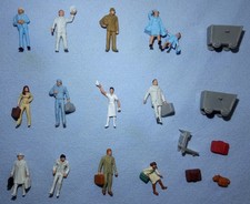 12 Modelleisenbahn Figuren +